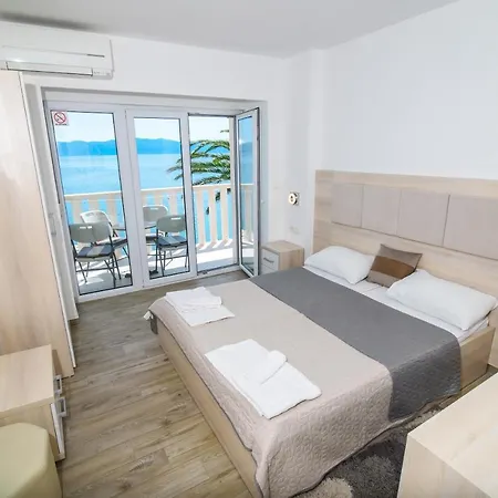 Orca Apartment