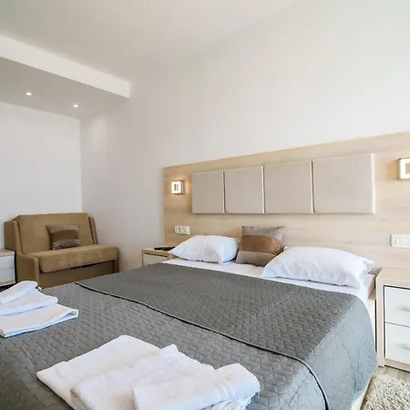 Orca Apartment Gradac (Split-Dalmatia)