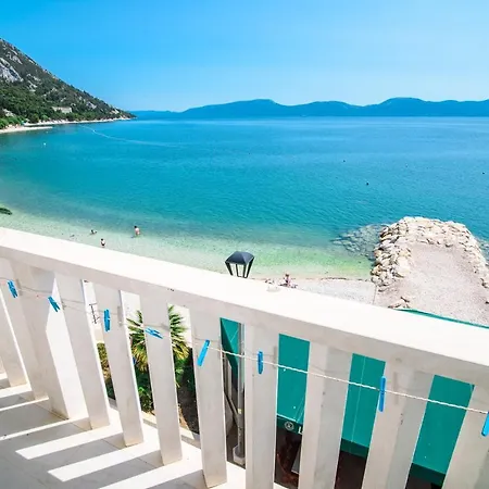 Orca Apartment Gradac (Split-Dalmatia)